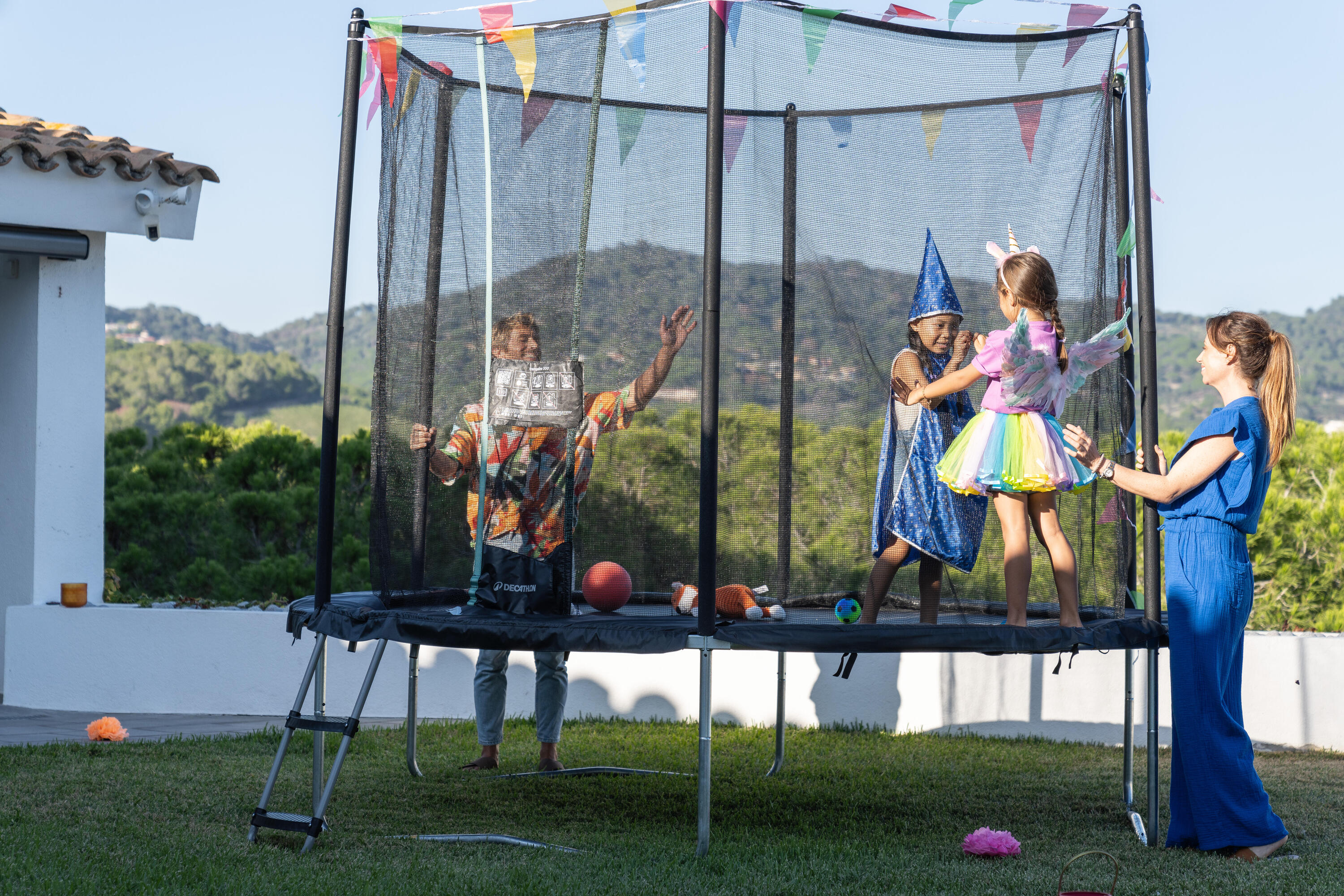 Kids trampoline for backyard play
