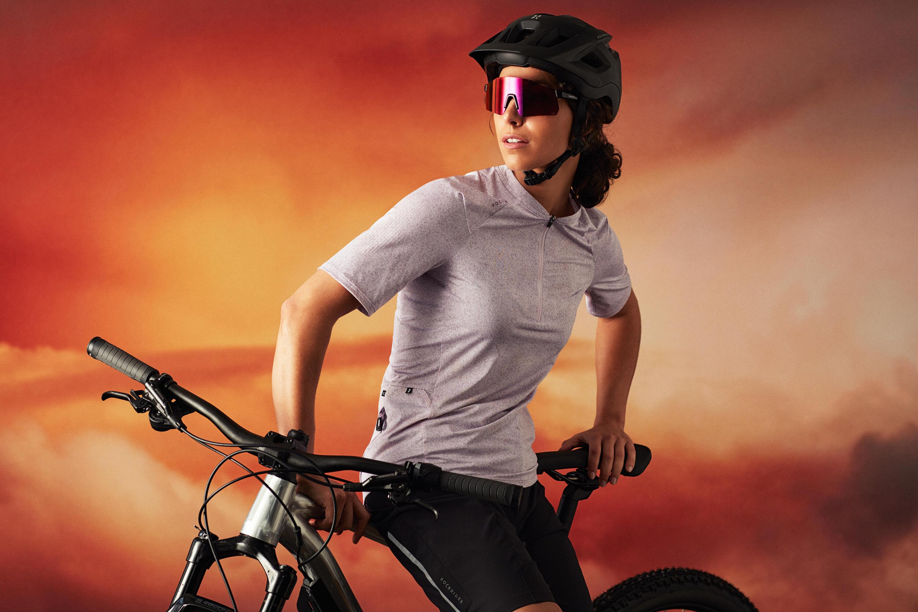 Bike shorts for cycling sessions