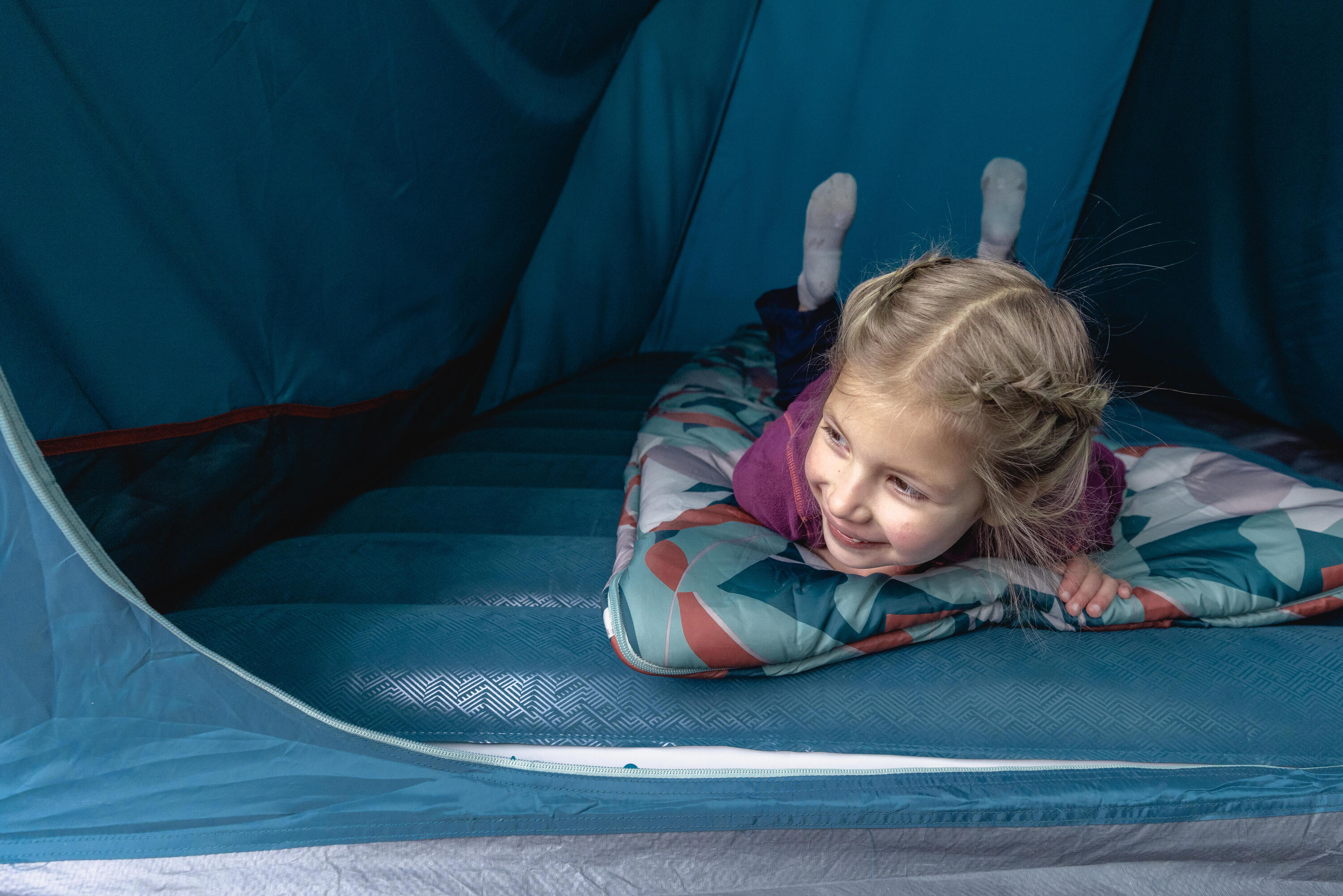 Sleeping mat for camping use