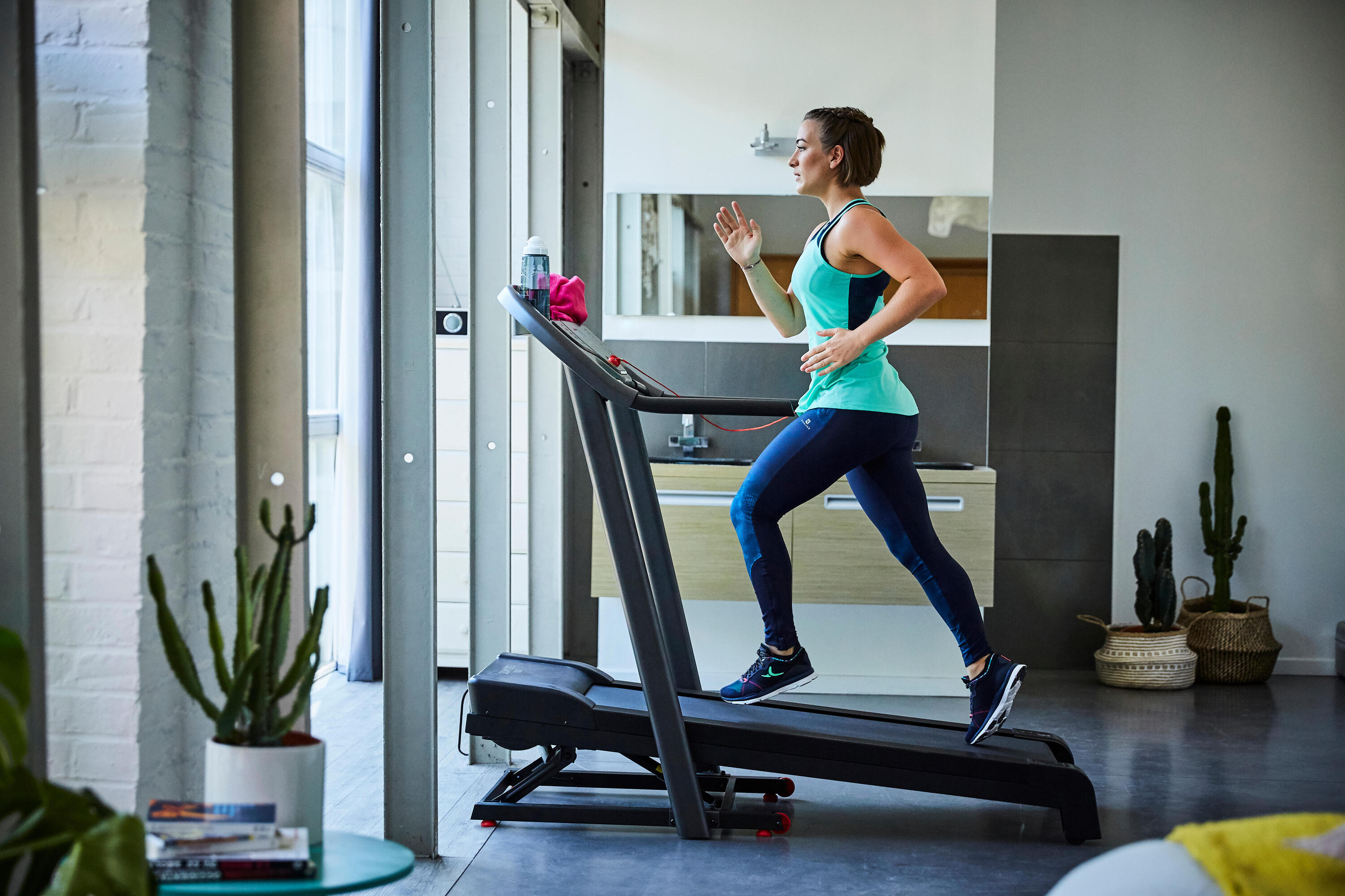 Treadmill for indoor running